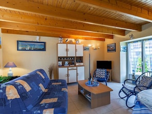 Propriété, Meubles, Design Intérieur, Sol, Loisir, Salon, Immobilier, Plante, Fenêtre, Plafond