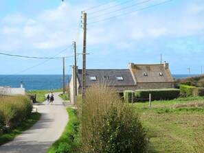 Propriété, Côte, Ciel, Maison, Herbe, Chalet, Famille Grass, Mer, Lot Terre, Zone Rurale