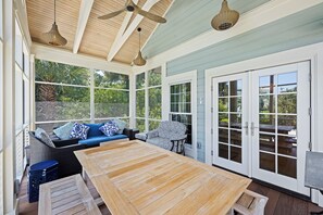 Enjoy the screened in porch!