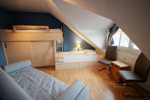 mit raffiniertem Etagenbett