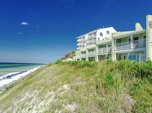 Sea Bluff units looking out over the Gulf