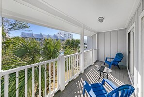 Sea Bluff 14 balcony