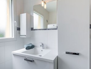 Spiegel, Zapfhahn, Sinken, Armatur, Eigentum, Gebäude, Bad Sink, Badezimmer, Interior Design