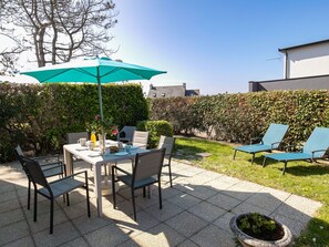 Furniture, Chair, Outdoor Furniture, Table, Outdoor Table, Kitchen & Dining Room Table, Coffee Table, Garden, Umbrella, Patio