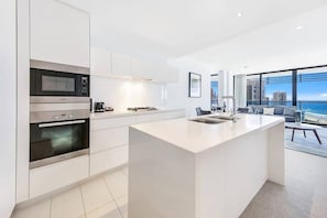 open plan kitchen/living