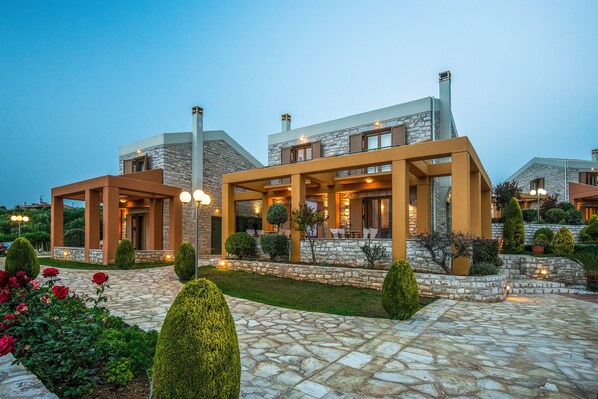 Front of property – evening/night