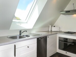 Countertop, Property, Room, Sink, Kitchen, Cabinetry, Furniture, Interior Design, Tile, Floor
