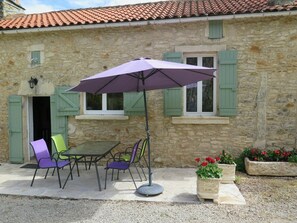 Plant, Building, Window, Furniture, Table, Chair, Sky, Umbrella, Shade, Flowerpot