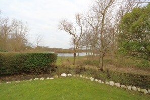 Köhler am Dorfteich