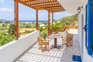 The front side of the terrace offers another sitting area