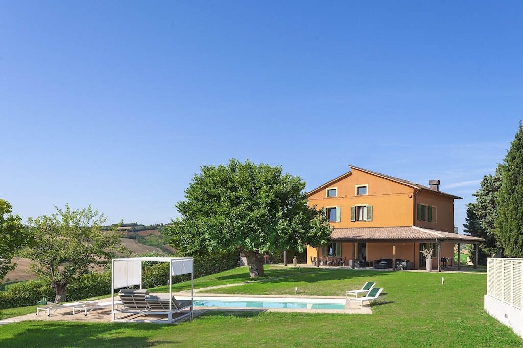 Picture of villa