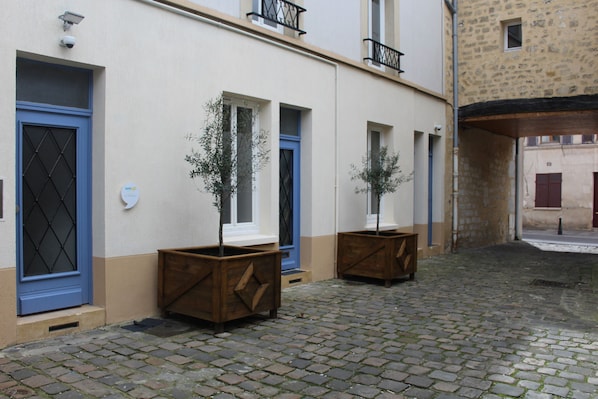 Exterior detail