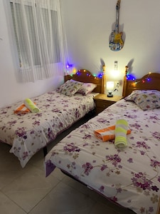 Lovely apartment in playa flamenca near Saturday market 