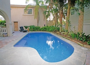 Courtyard pool
