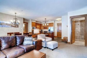 The Timbers 2 Bedroom - decor varies