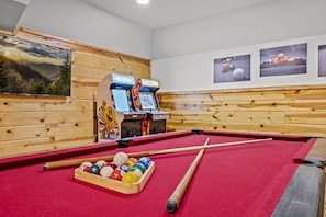 Spielezimmer