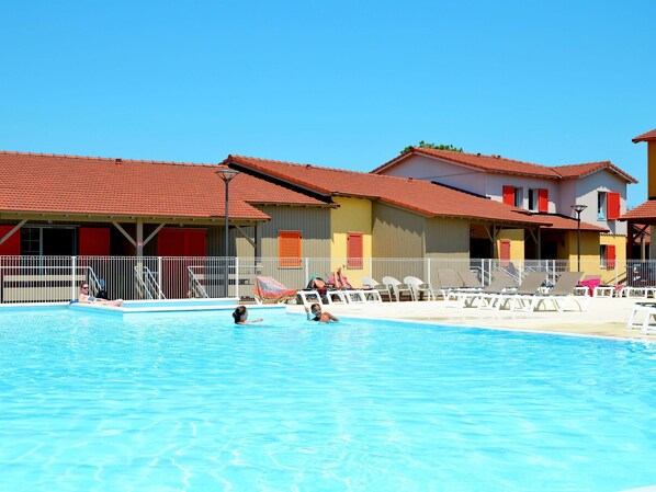 Piscine, Centre De Loisirs, Recours, Loisir, Ville, Vacances, L'Eau, Bâtiment, Ville Resort, Été