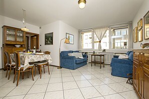 Living and dining room
