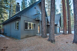 Exterior | Wooded Lot