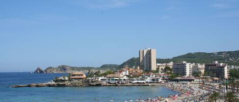 Plage principale de Jávea : Playa del Arenal.