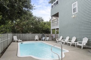 OSM03: Sweet Carolina l Private Pool Area