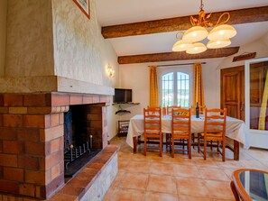 Furniture, Chair, Window, Orange, Wood, Interior Design, Building, Living Room, Wall, Floor