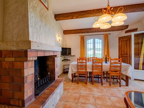 Möbel, Stuhl, Fenster, Orange, Holz, Interior Design, Gebäude, Wohnzimmer, Wand, Fussboden