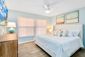Bright and comfortable with a king sized bed and big screen TV