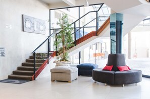 SittomrÄde i lobbyn