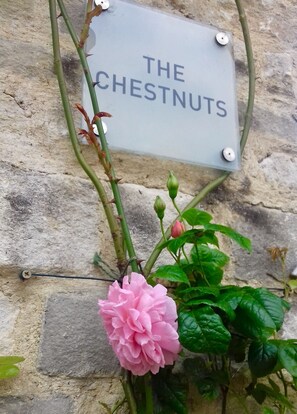 The Chestnuts cottage 