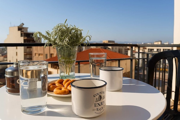 Enjoy your coffee in the spacious balcony