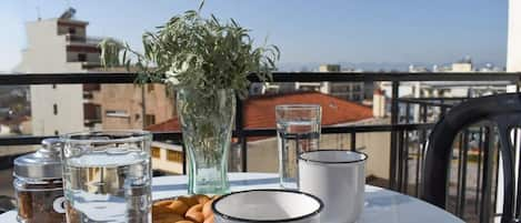 Enjoy your coffee in the spacious balcony