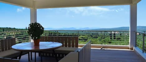Private balcony of the villa - Breathtaking seaview