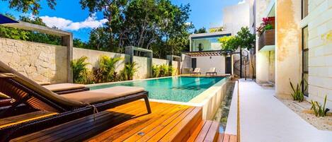 Common area and pool.