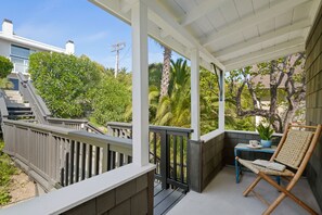 Sky Bungalow entrance