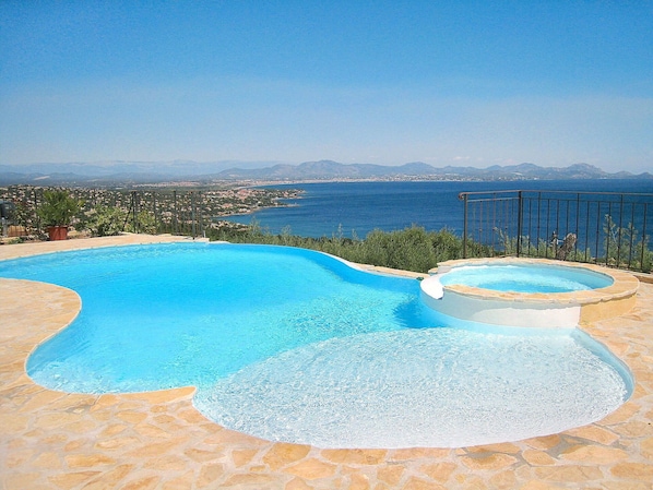 Water, Sky, Water Resources, Ecoregion, Azure, Coastal And Oceanic Landforms, Natural Landscape, Landscape, Swimming Pool, Tree