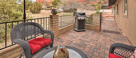 Sedona Vacation Rental | 1BR | 1BA | Step-Free Access | 550 Sq Ft