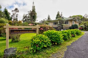 Welcome to Ola'a Plantation House in the heart of Volcano Village.