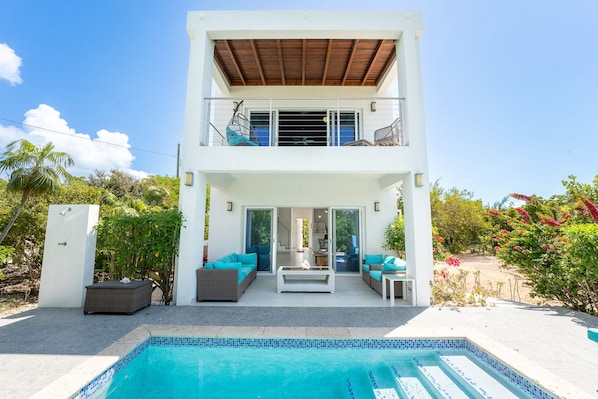 Gracehaven Villa - Just 250 yards from Grace Bay Beach