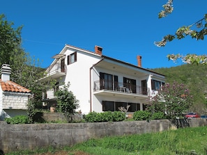 Haus, Eigentum, Zuhause, Wohngebiet, Gebäude, Grundeigentum, Nachbarschaft, Die Architektur, Ländliches Gebiet, Estate
