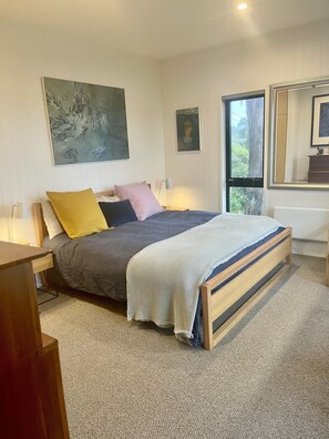 Comfy King master bed
