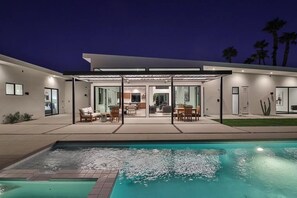 Poolside Entertaining