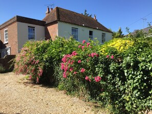 Main house (300 years old) next to the Annexe