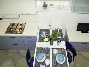 Eigentum, Zimmer, Interior Design, Tabelle, Design, Fliese, Materialeigenschaft, Die Architektur, Haus, Pflanze