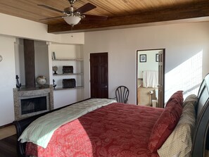 South Bedroom #3 - Upstairs King