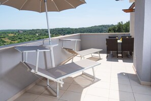 Terassi/patio