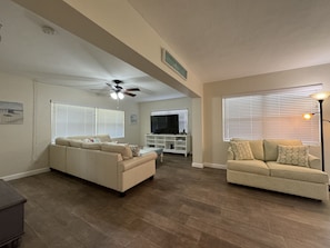 Large living area and one twin pull out sleeper