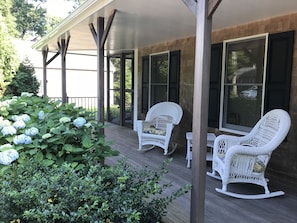 Front Farmer's Porch