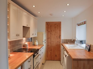 Kitchen | North View, Bradwell