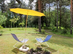 Table, Tree, Shade, Leaf, Umbrella, Furniture, Chair, Grass, Rural Area, Leisure